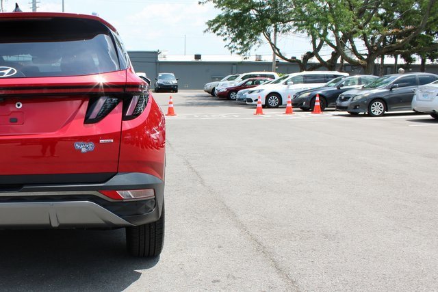 Used 2022 Hyundai Tucson Limited w/ Cargo Package image 53