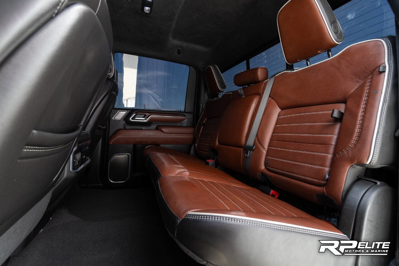 Used 2025 GMC Sierra 2500 Denali Ultimate image 76