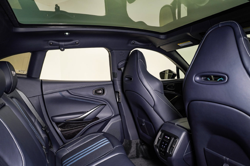 Used 2025 Aston Martin DBX 707 AWD/4WD image 19