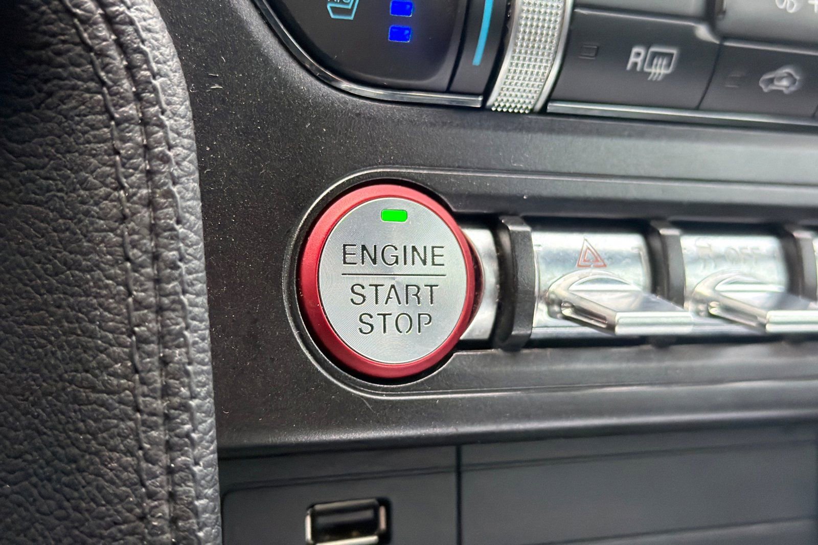 Used 2018 Ford Mustang Premium RWD image 20