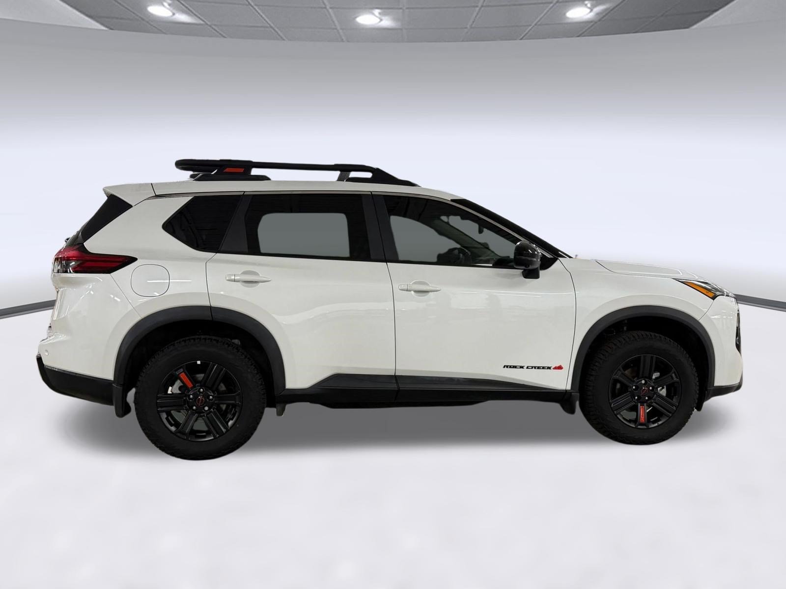 Used 2025 Nissan Rogue SV w/ Rock Creek Premium Package AWD/4WD image 8