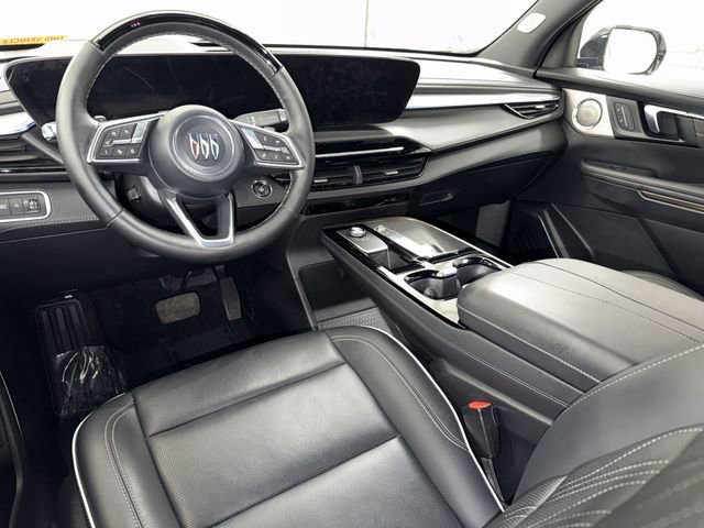 Used 2025 Buick Enclave Avenir w/ Super Cruise Package image 19