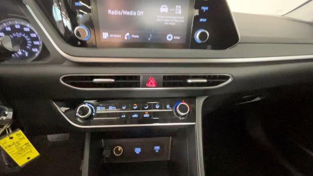 Certified 2023 Hyundai Sonata SE FWD image 33