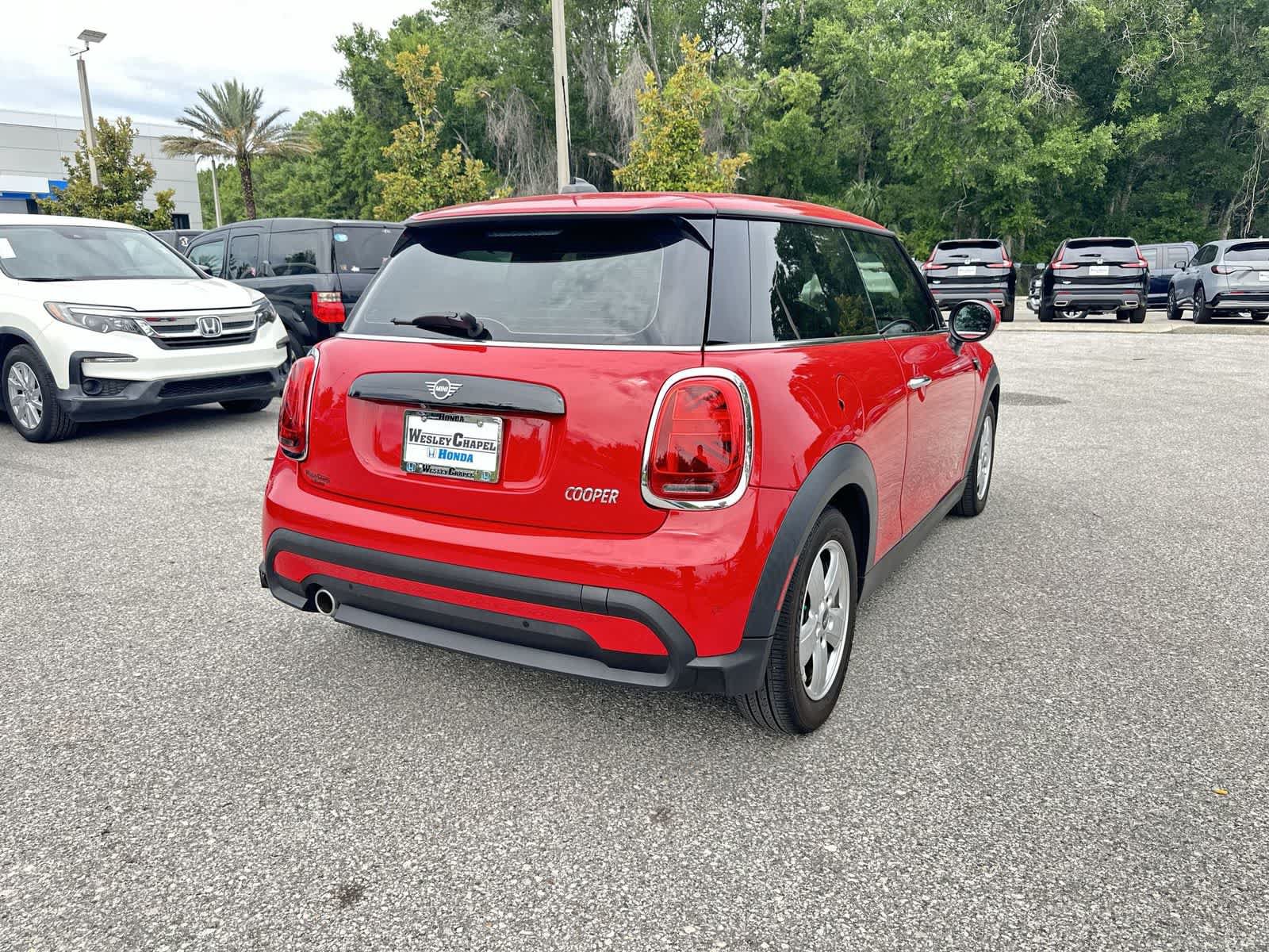 Used 2024 MINI Cooper 2-Door Hardtop FWD image 6
