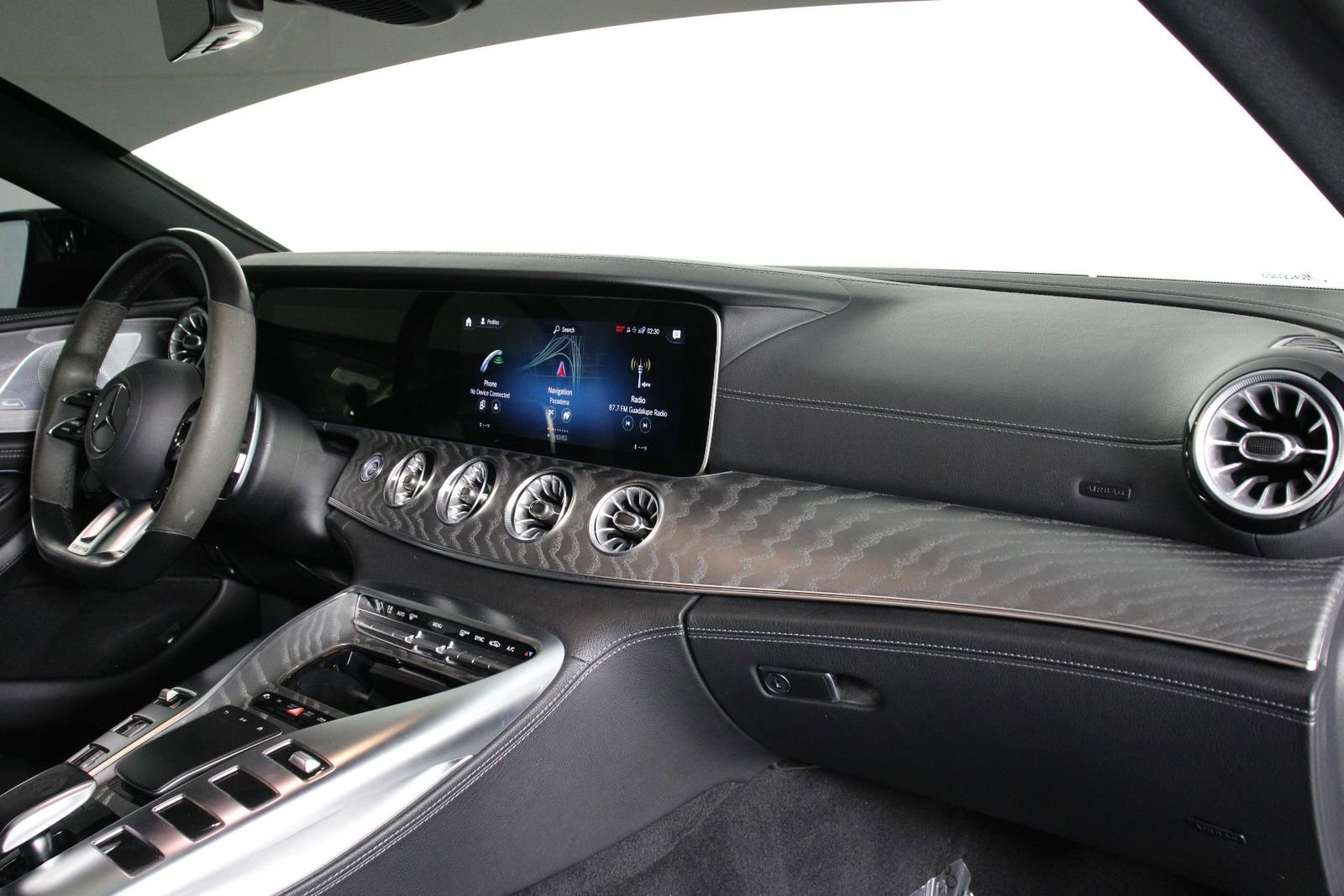 Used 2022 Mercedes-Benz AMG GT 43 image 22