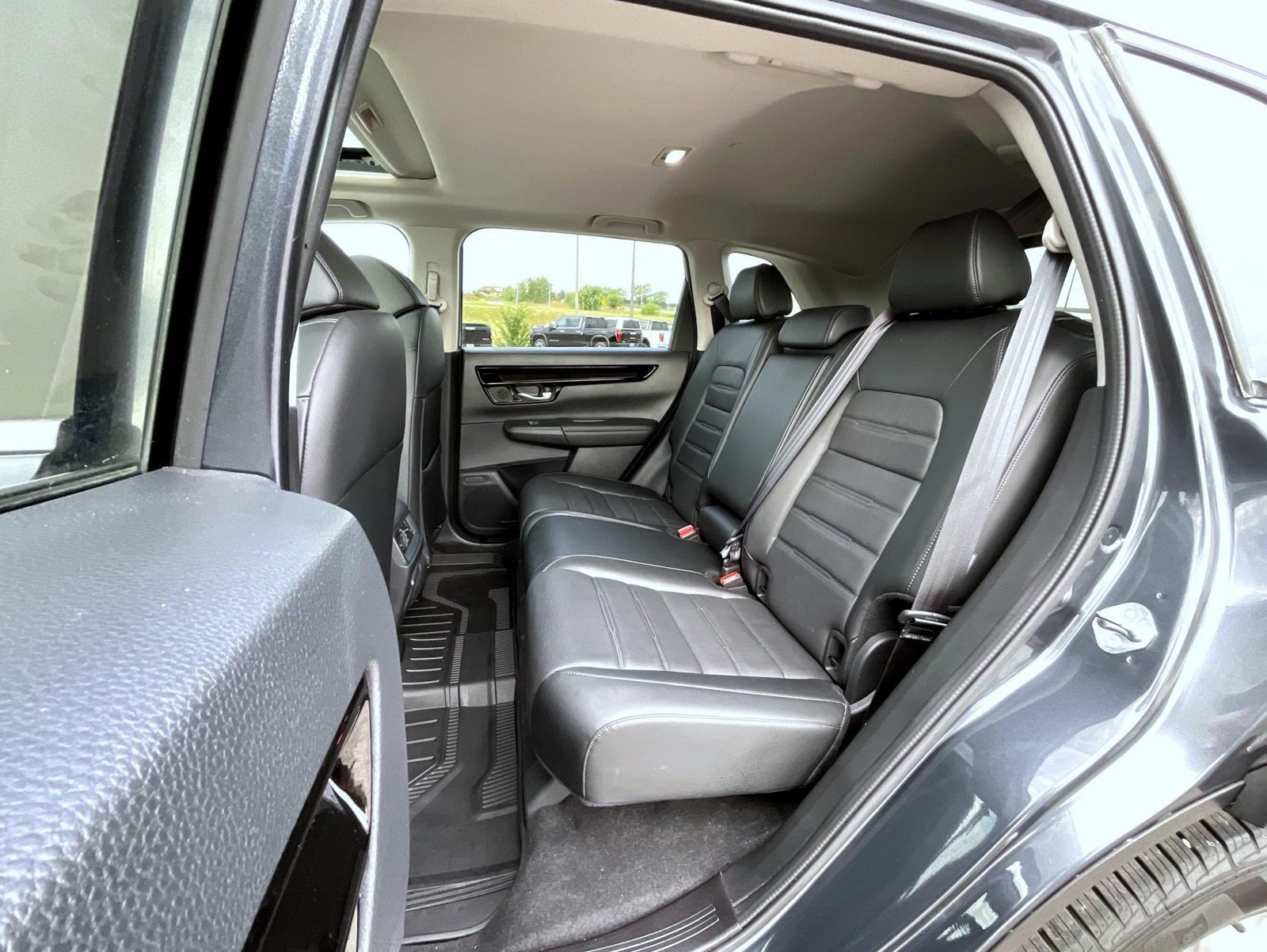 Used 2025 Honda CR-V EX-L image 19