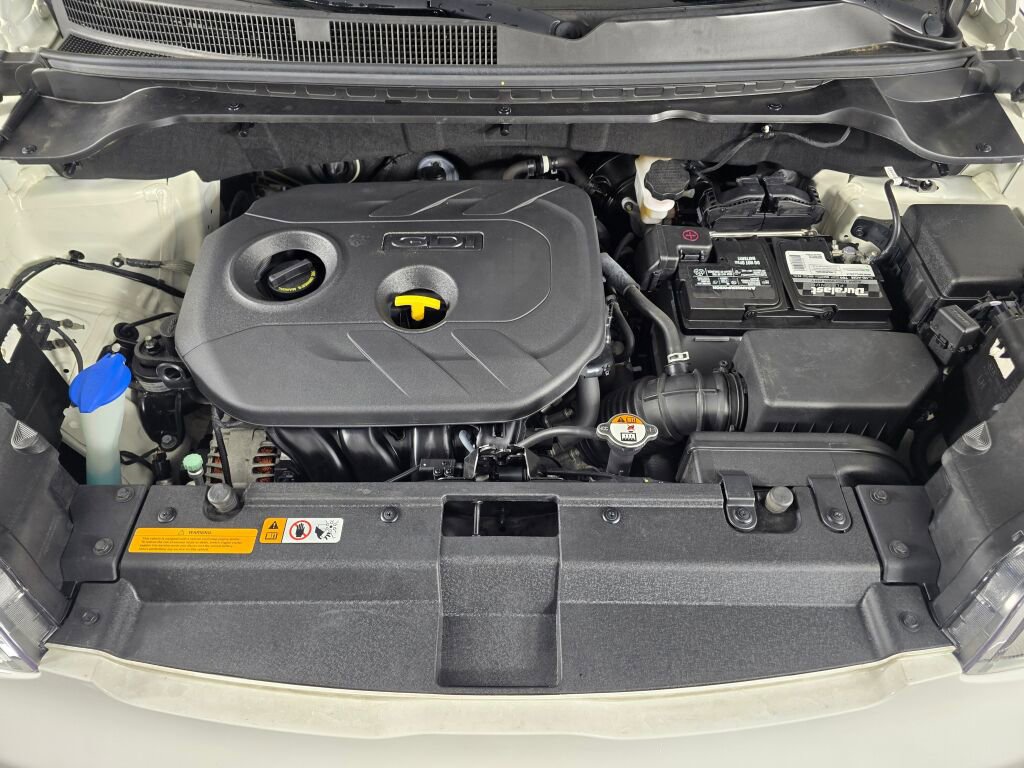 Used 2015 Kia Soul + image 10