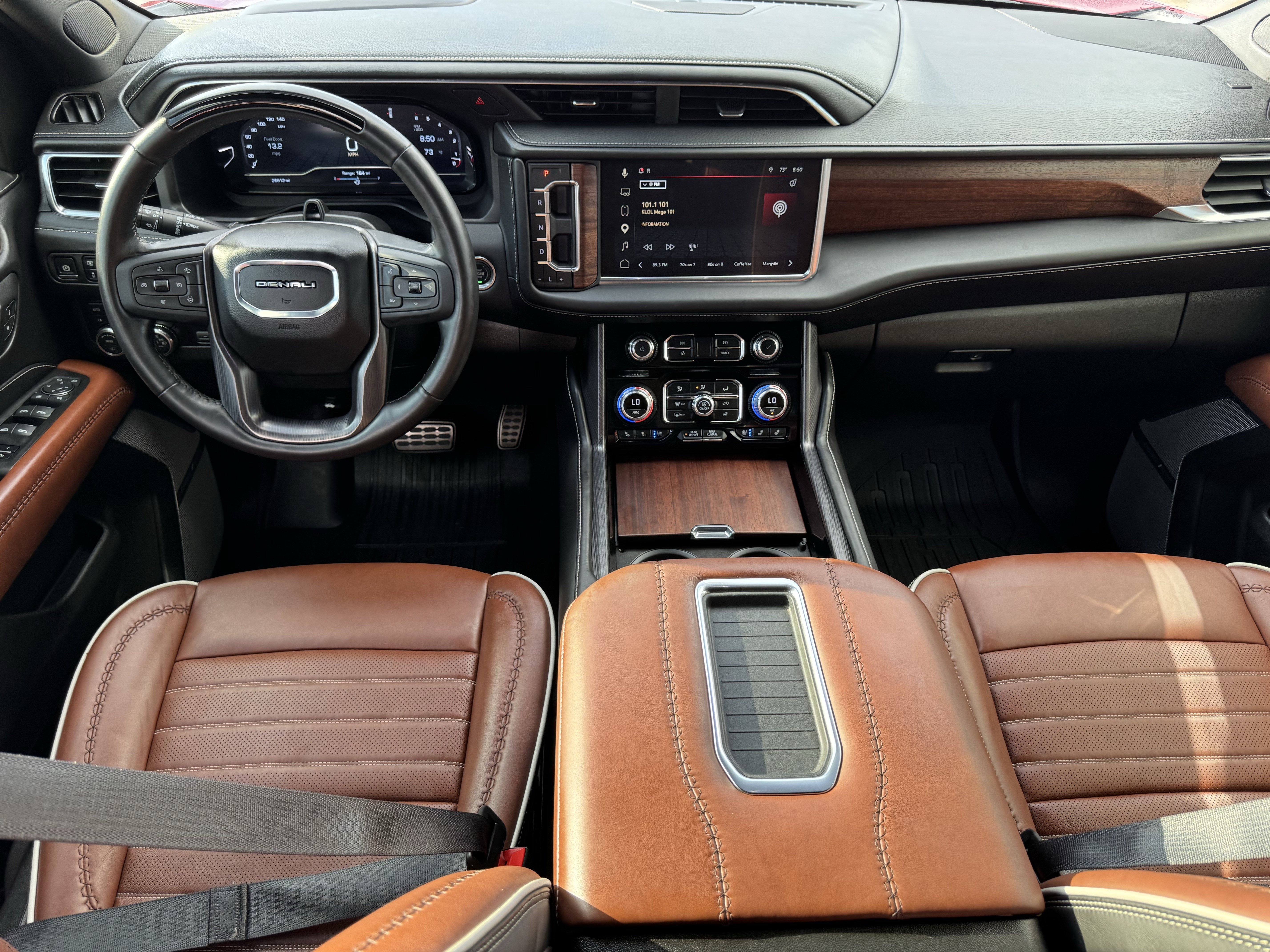 Used 2024 GMC Yukon Denali Ultimate image 13