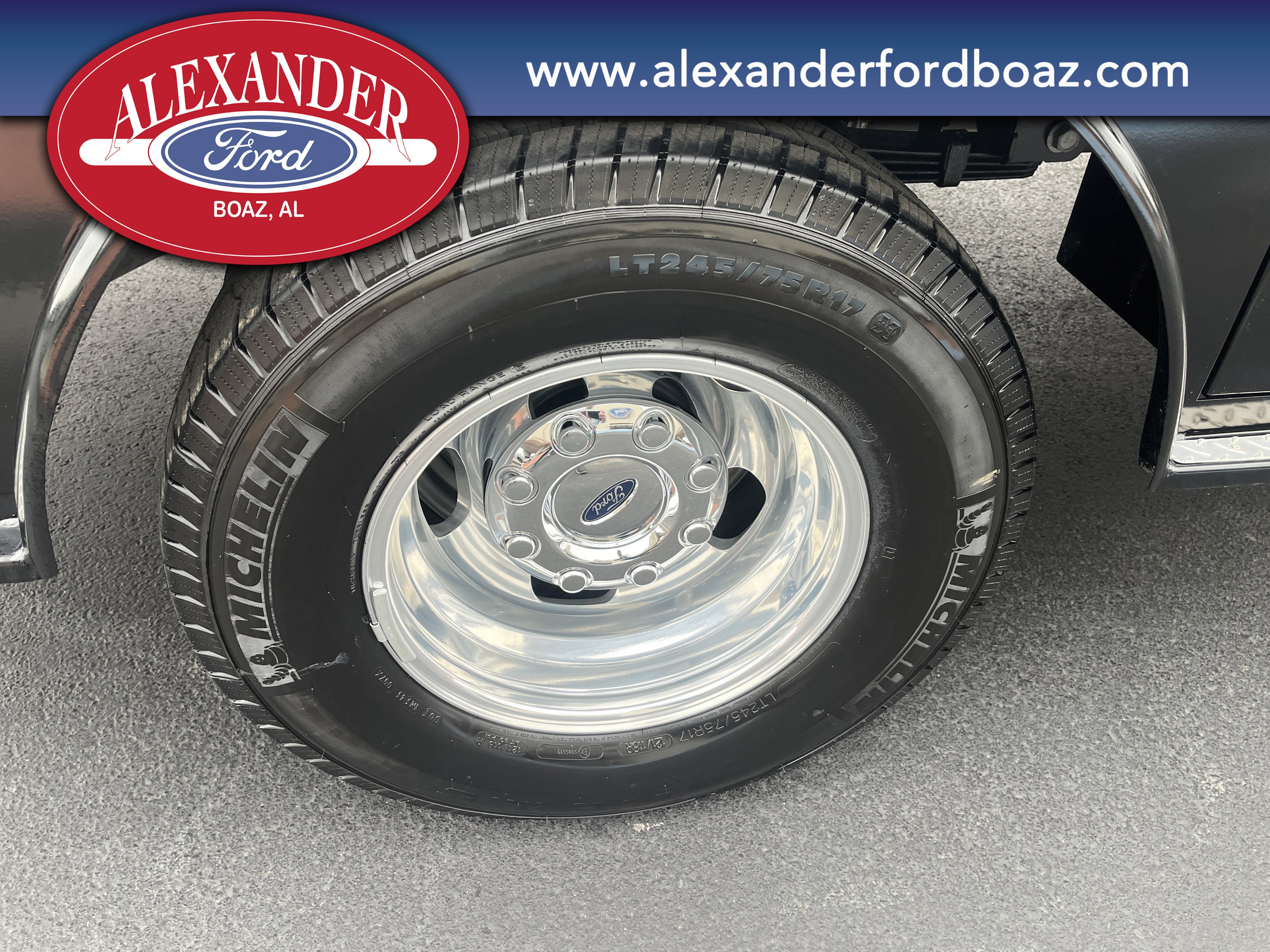 New 2026 Ford F350 XL w/ XL Chrome Package image 10