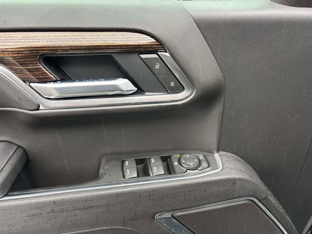 New 2026 GMC Sierra 1500 Elevation image 7