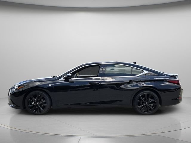 Used 2024 Lexus ES 300h F Sport FWD image 3