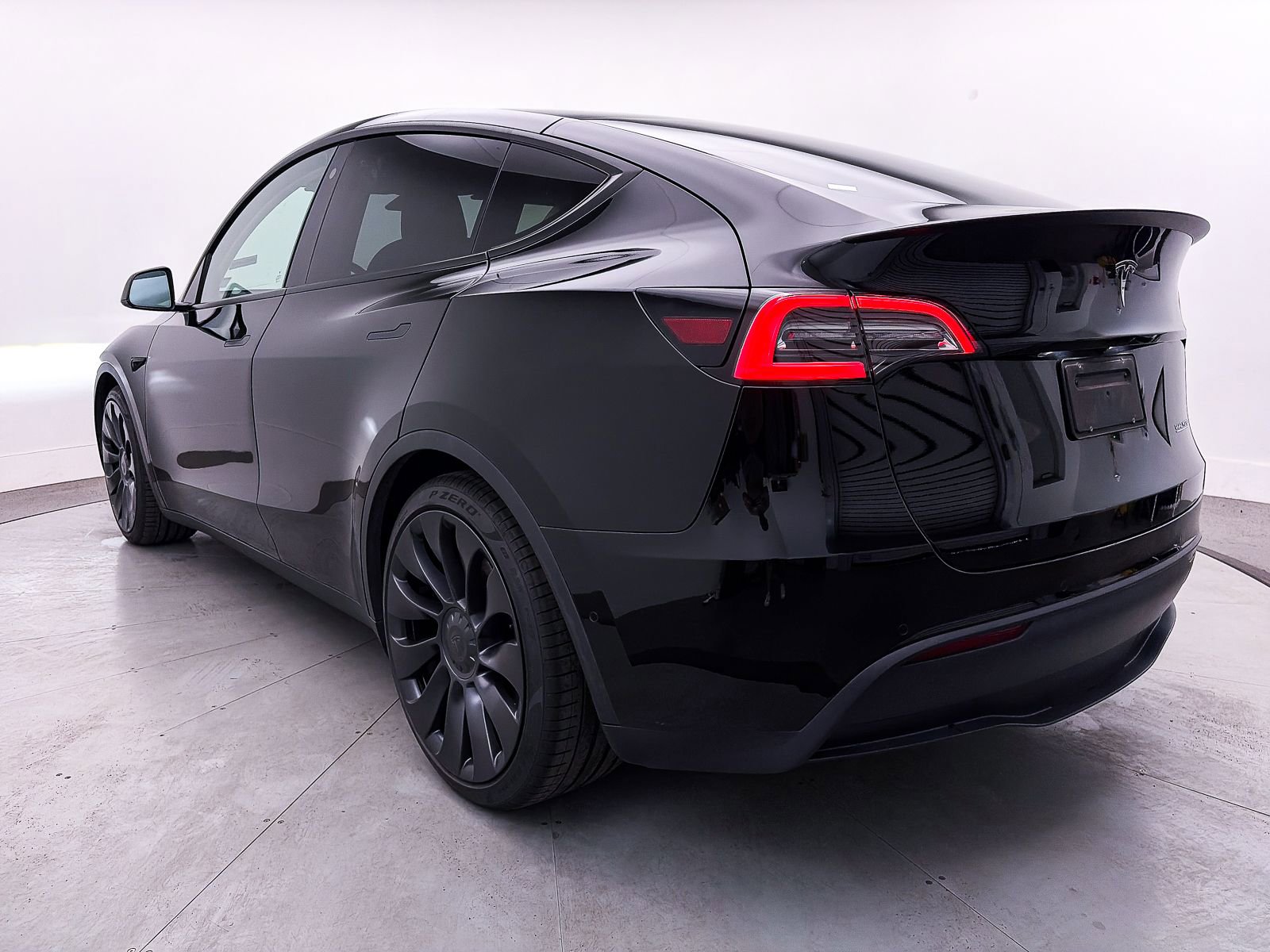 Used 2021 Tesla Model Y Performance image 13