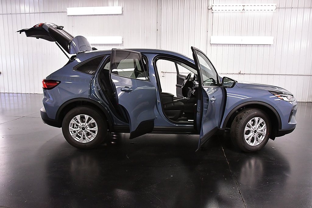 New 2025 Ford Escape Active image 32
