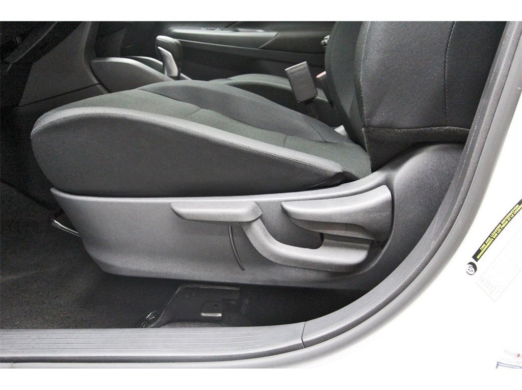 Used 2025 Nissan Kicks Play S image 50