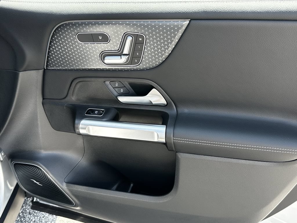 Certified 2026 Mercedes-Benz GLB 35 AMG 4MATIC image 16
