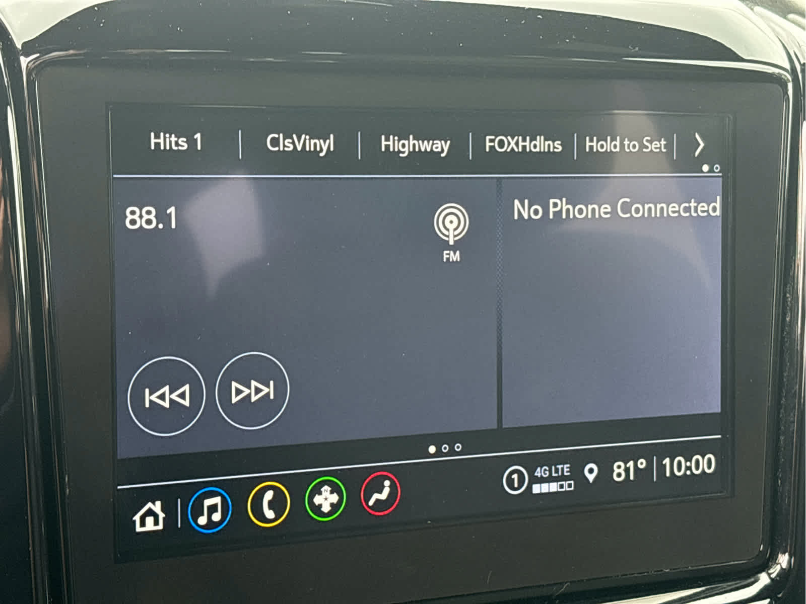 Certified 2024 Chevrolet Traverse LT FWD image 11