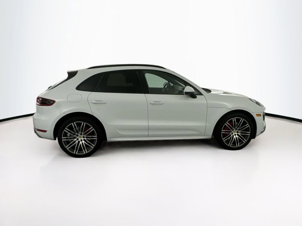 Used 2017 Porsche Macan Turbo AWD/4WD image 4