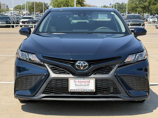 Used 2021 Toyota Camry SE FWD image 8