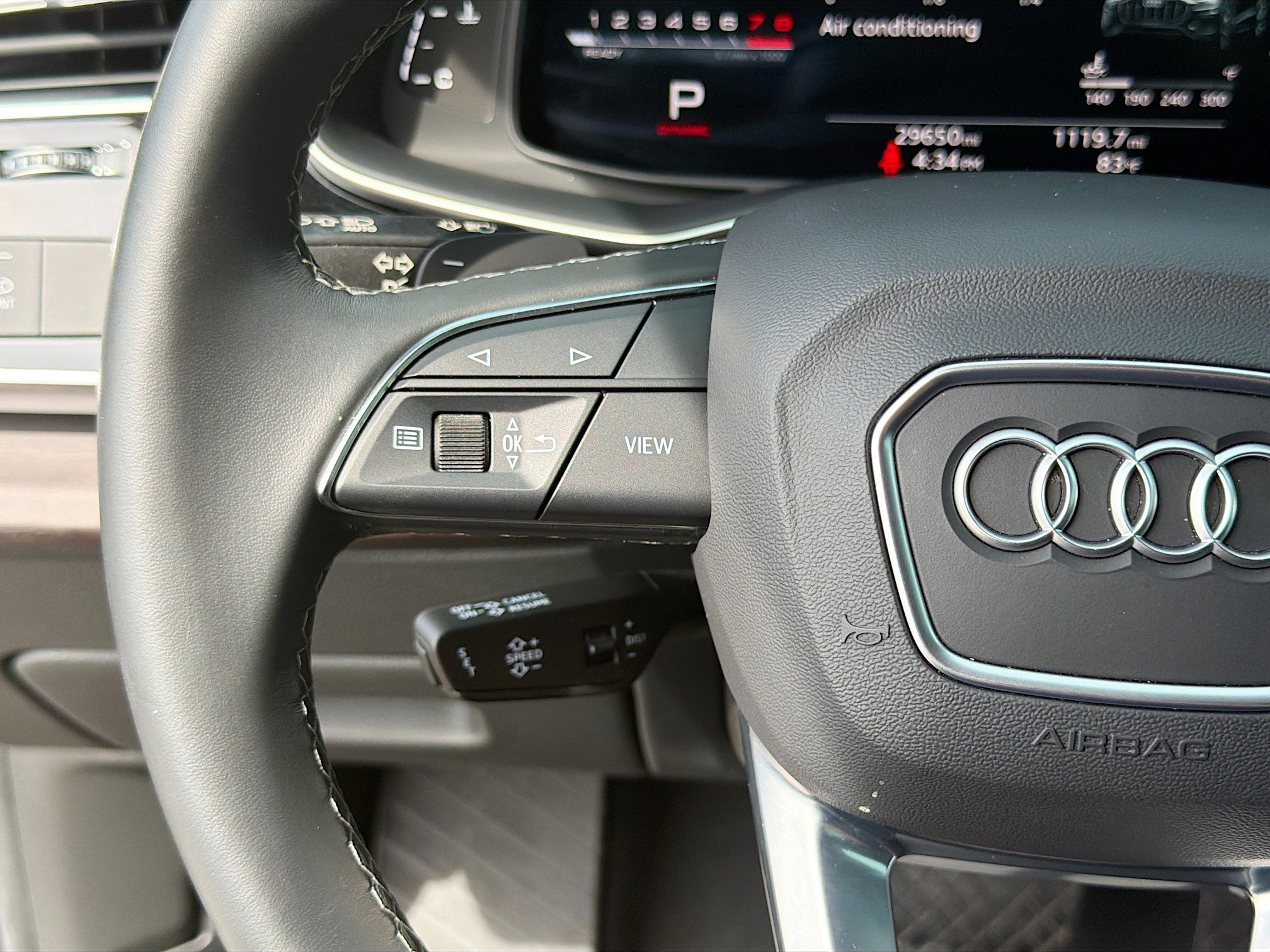 Used 2023 Audi Q8 Premium Plus AWD/4WD image 37