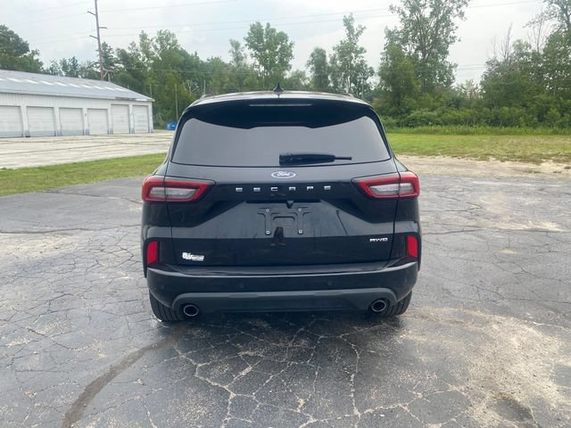 Used 2023 Ford Escape ST-Line Select w/ Tech Pack #1 AWD/4WD image 5