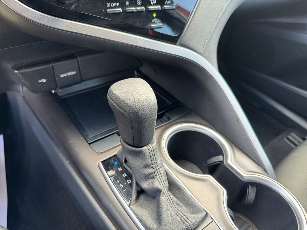 Used 2024 Toyota Camry LE image 28