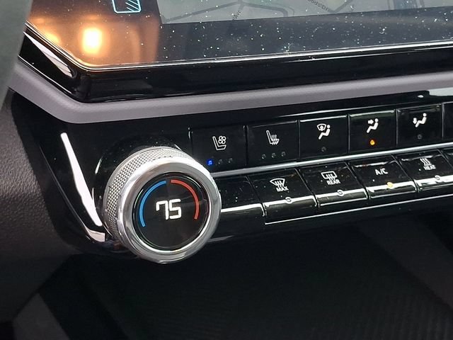 New 2027 Chevrolet Bolt RS FWD image 10