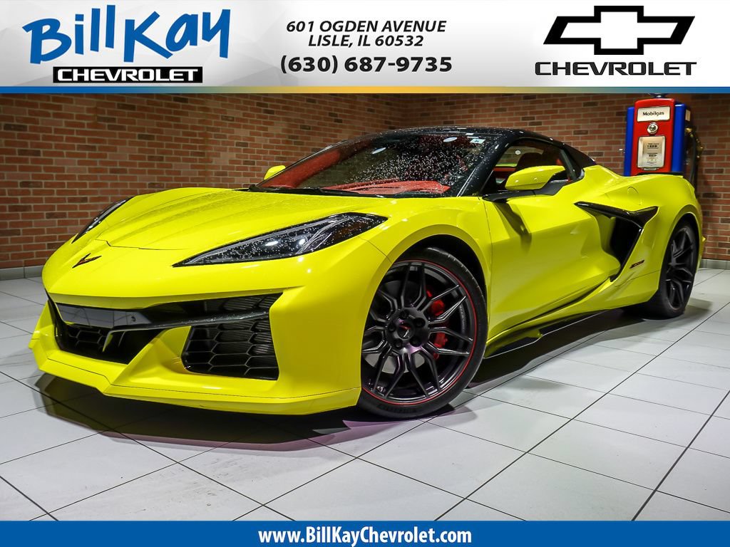 Used 2024 Chevrolet Corvette Z06 RWD video 1