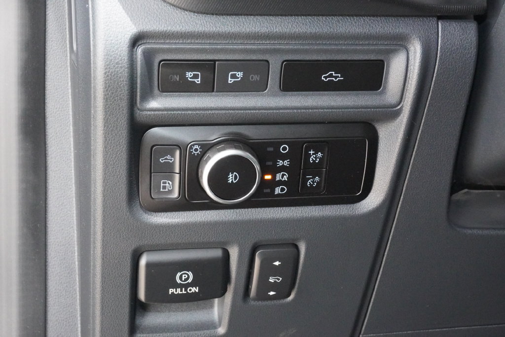 Used 2023 Ford F150 Platinum w/ Equipment Group 701A High AWD/4WD image 31