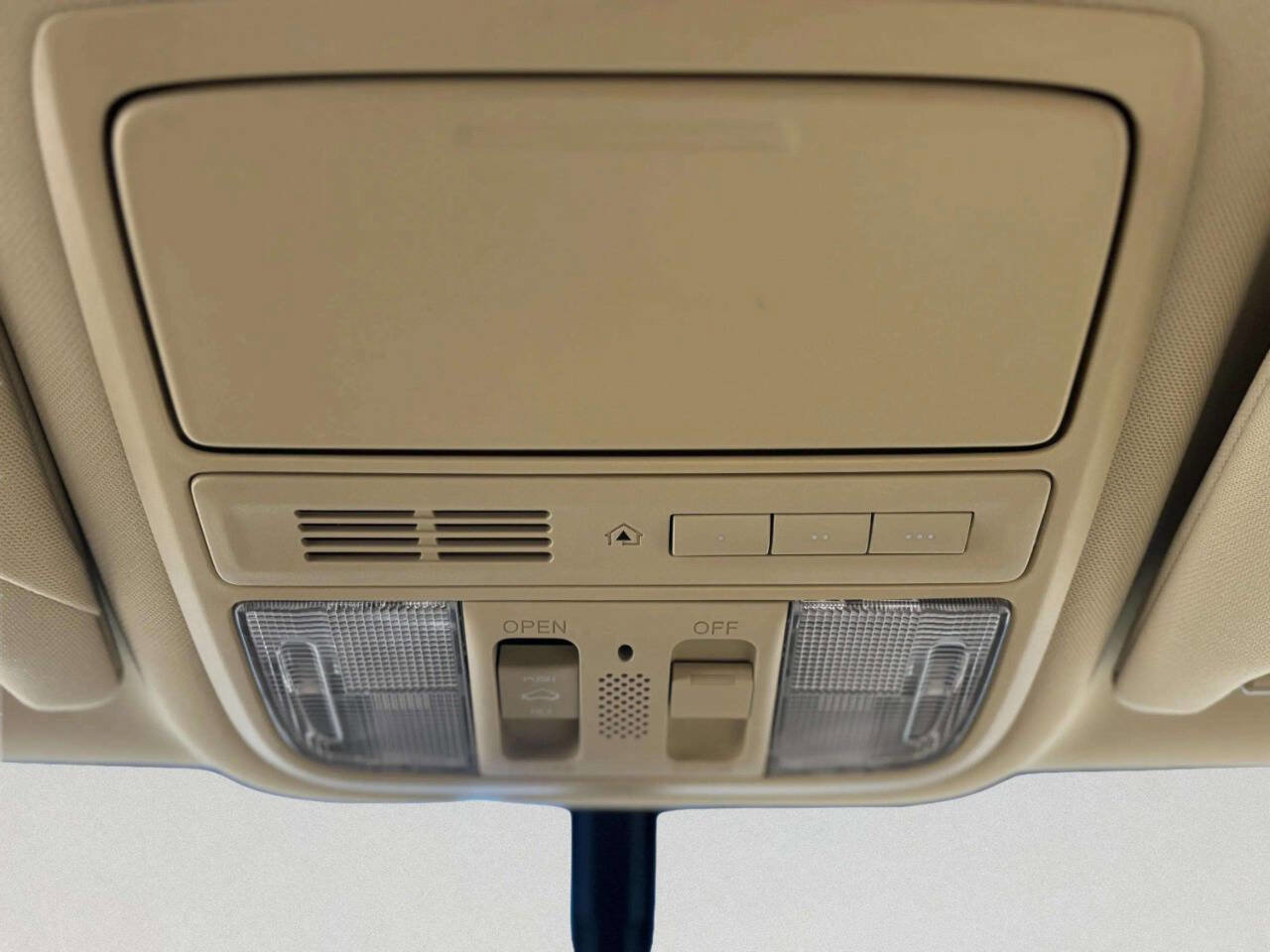 Used 2011 Honda Crosstour EX-L image 25