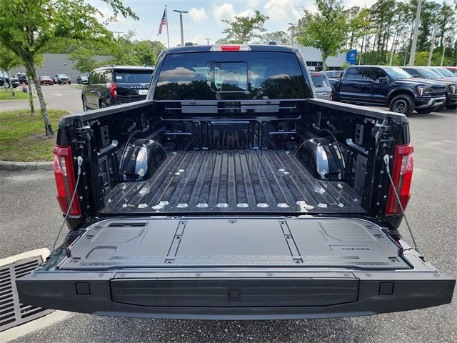 New 2025 Ford F150 XLT w/ Equipment Group 303A High AWD/4WD image 8