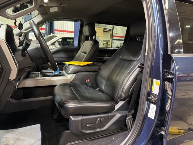 Used 2020 Ford F350 Lariat w/ Lariat Value Package AWD/4WD image 6