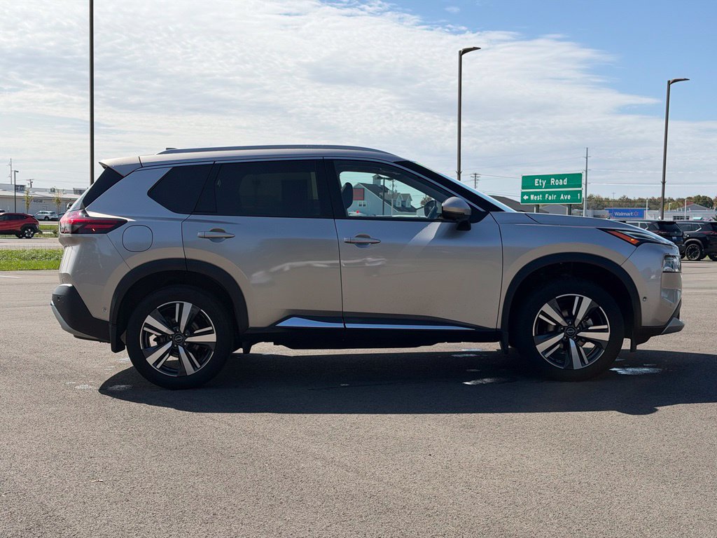 Used 2023 Nissan Rogue Platinum w/ Platinum Premium Package AWD/4WD image 6