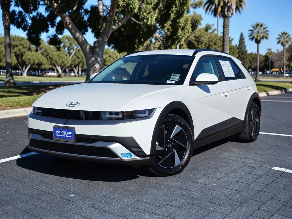 Certified 2025 Hyundai Ioniq 5 SEL image 2