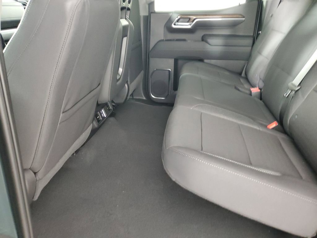 New 2026 Chevrolet Silverado 1500 LT w/ All Star Edition Plus image 13