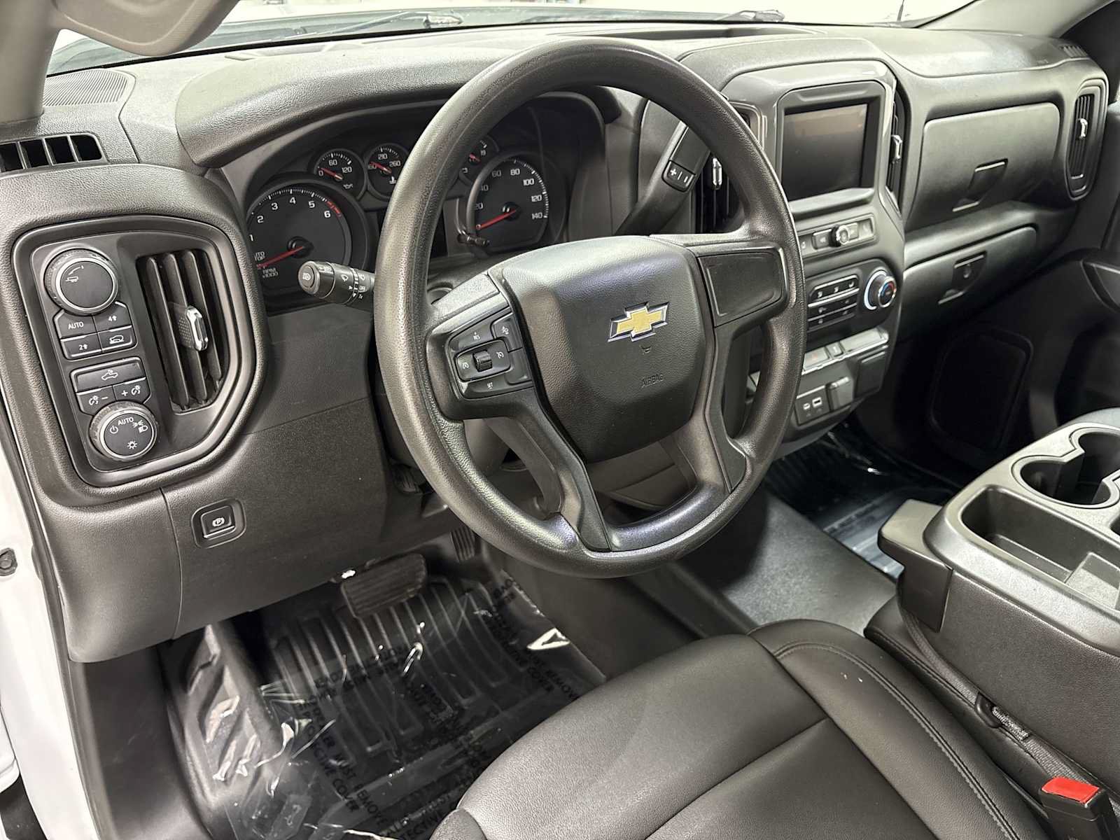 Used 2023 Chevrolet Silverado 1500 W/T w/ Trailering Package AWD/4WD image 12