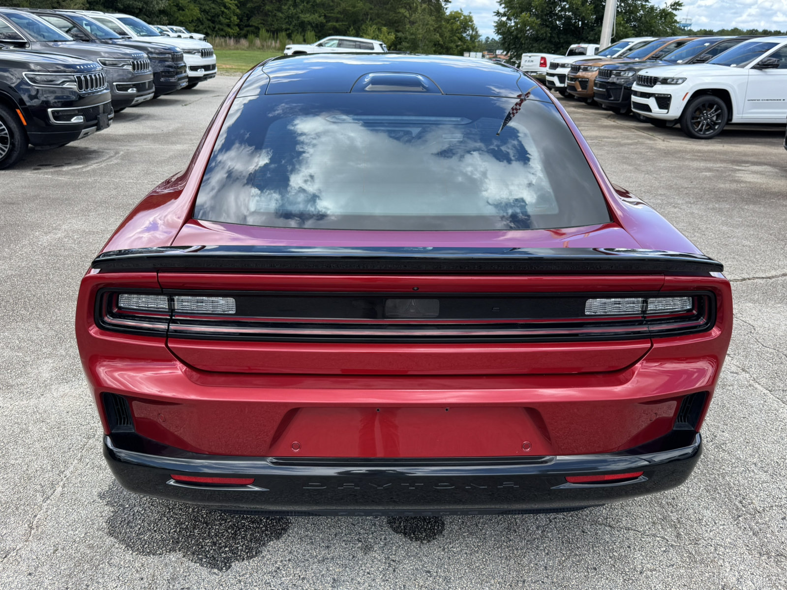 Used 2024 Dodge Charger Daytona Scat Pack w/ Plus Group AWD/4WD image 6