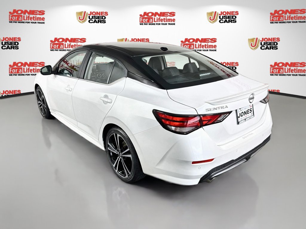 Used 2023 Nissan Sentra SR w/ SR Premium Package FWD image 2