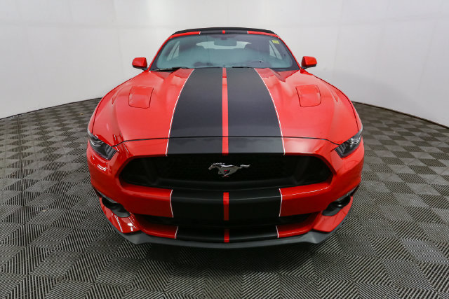 Used 2017 Ford Mustang GT Premium RWD image 4