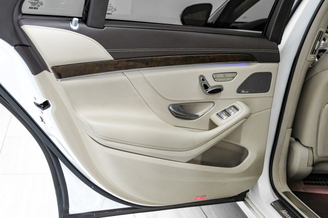 Used 2017 Mercedes-Benz S 550 4MATIC Sedan image 46