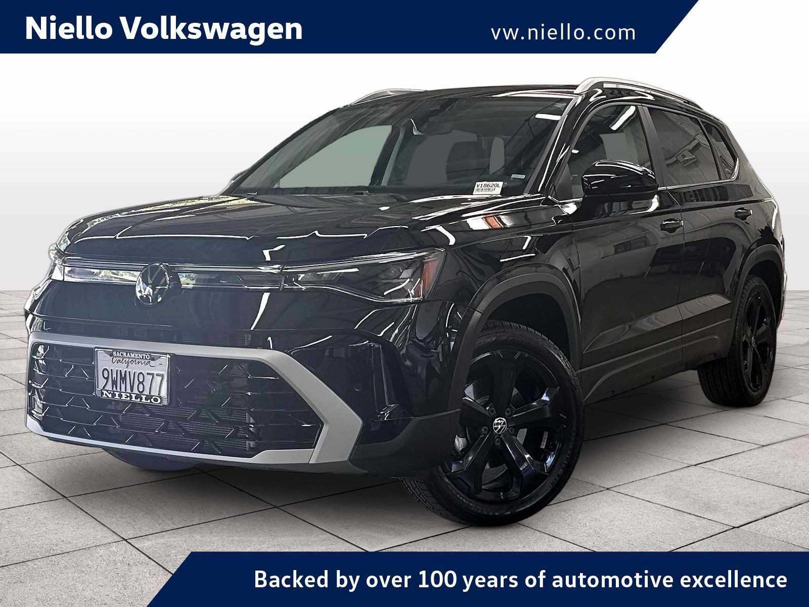Certified 2026 Volkswagen Taos SEL AWD/4WD image 1