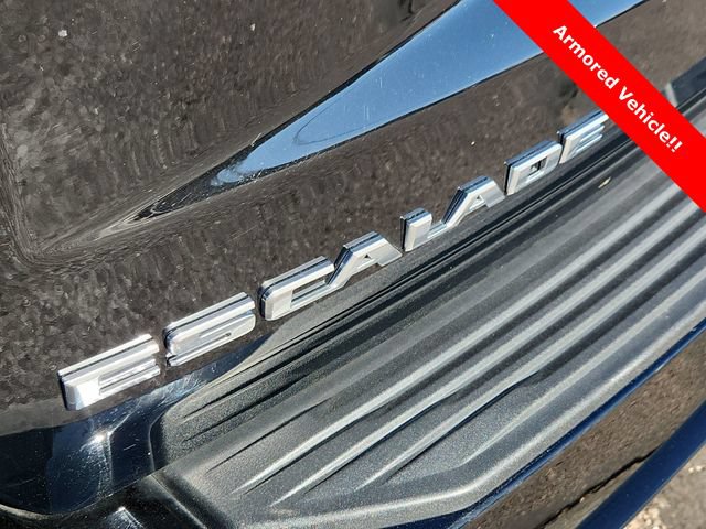 Used 2023 Cadillac Escalade ESV Premium Luxury w/ Performance Package AWD/4WD image 26