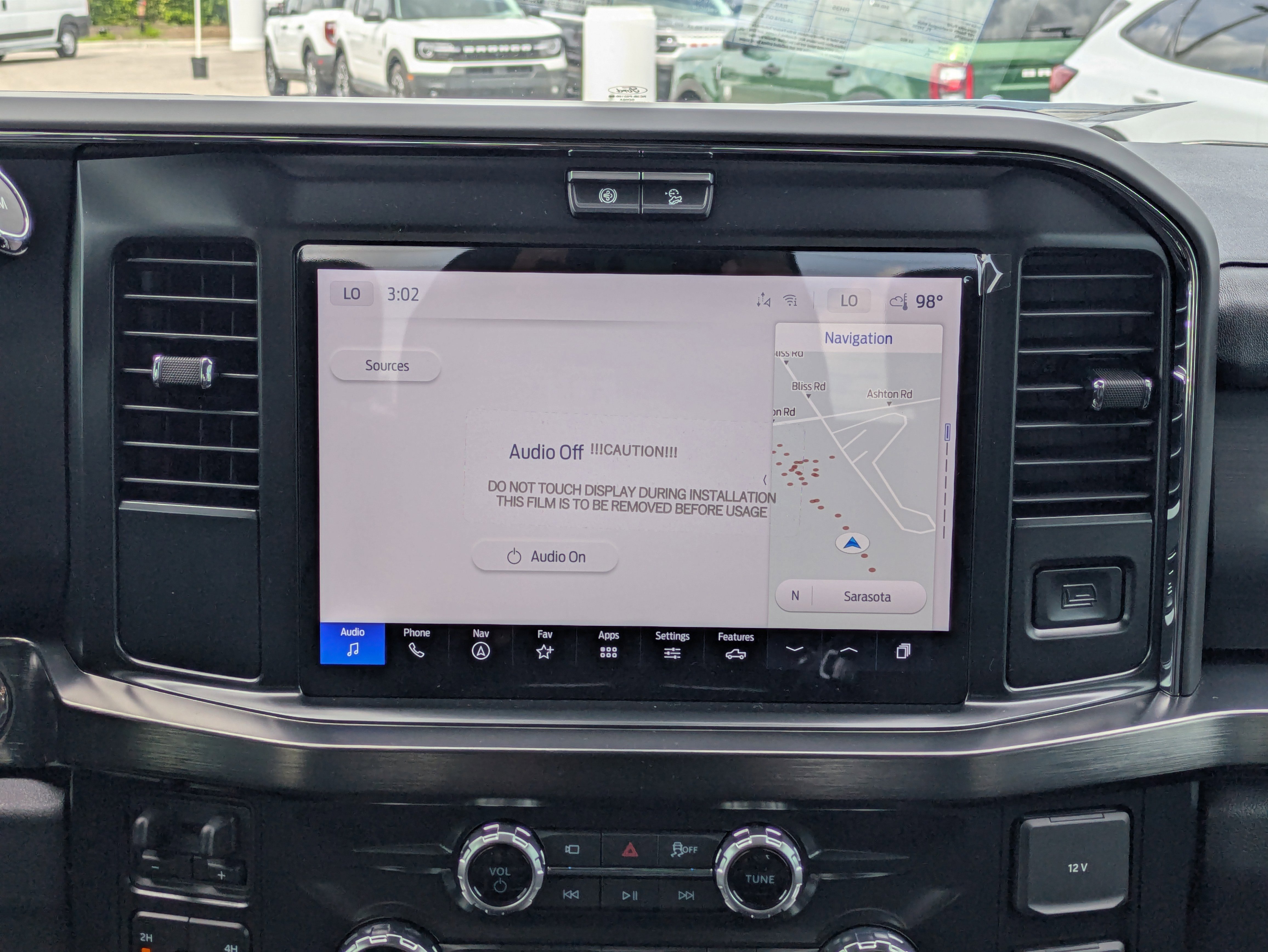 New 2026 Ford F250 Lariat w/ FX4 Off-Road Package image 18