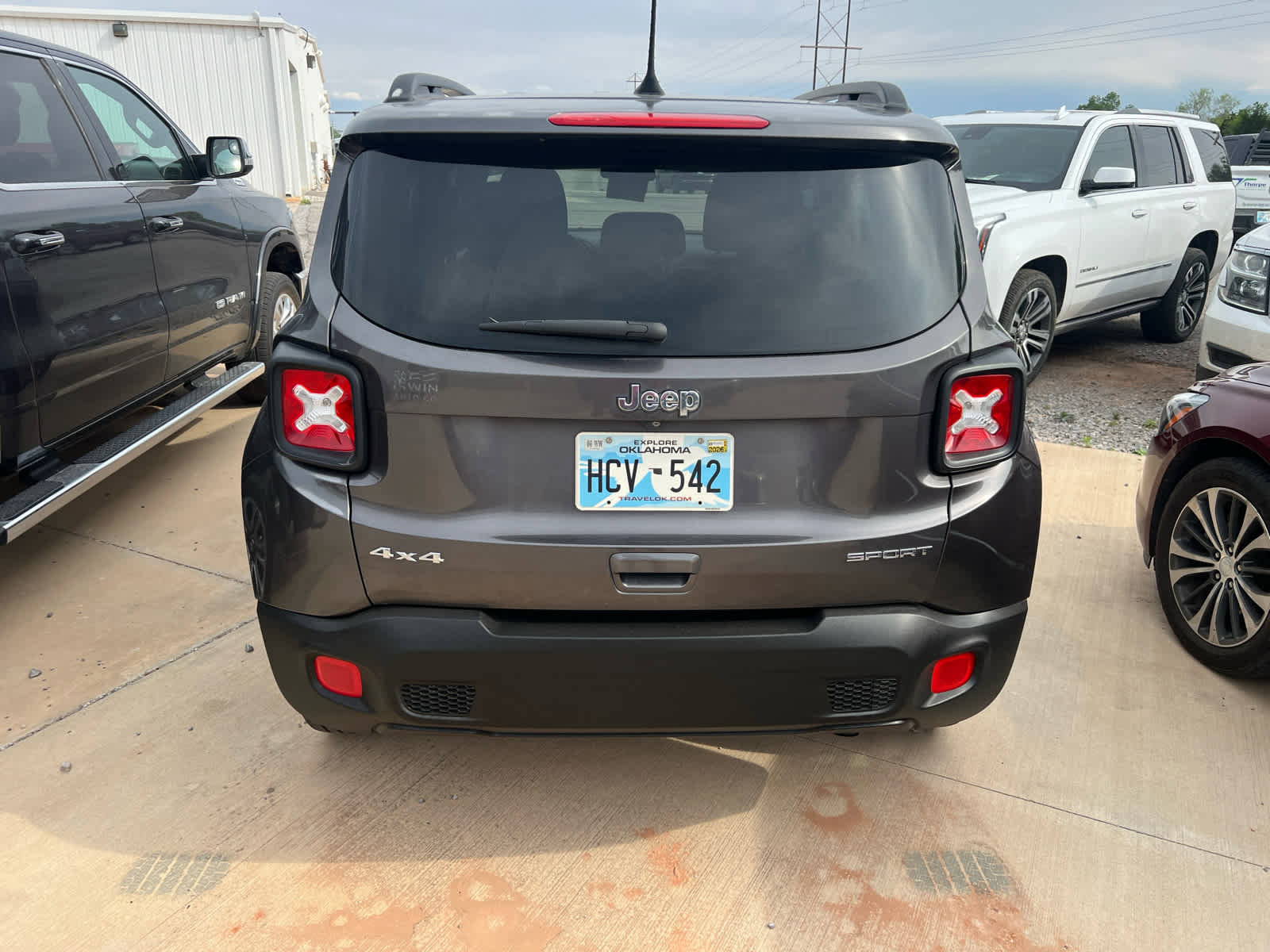 Used 2018 Jeep Renegade Sport w/ Power & Air Group AWD/4WD image 8