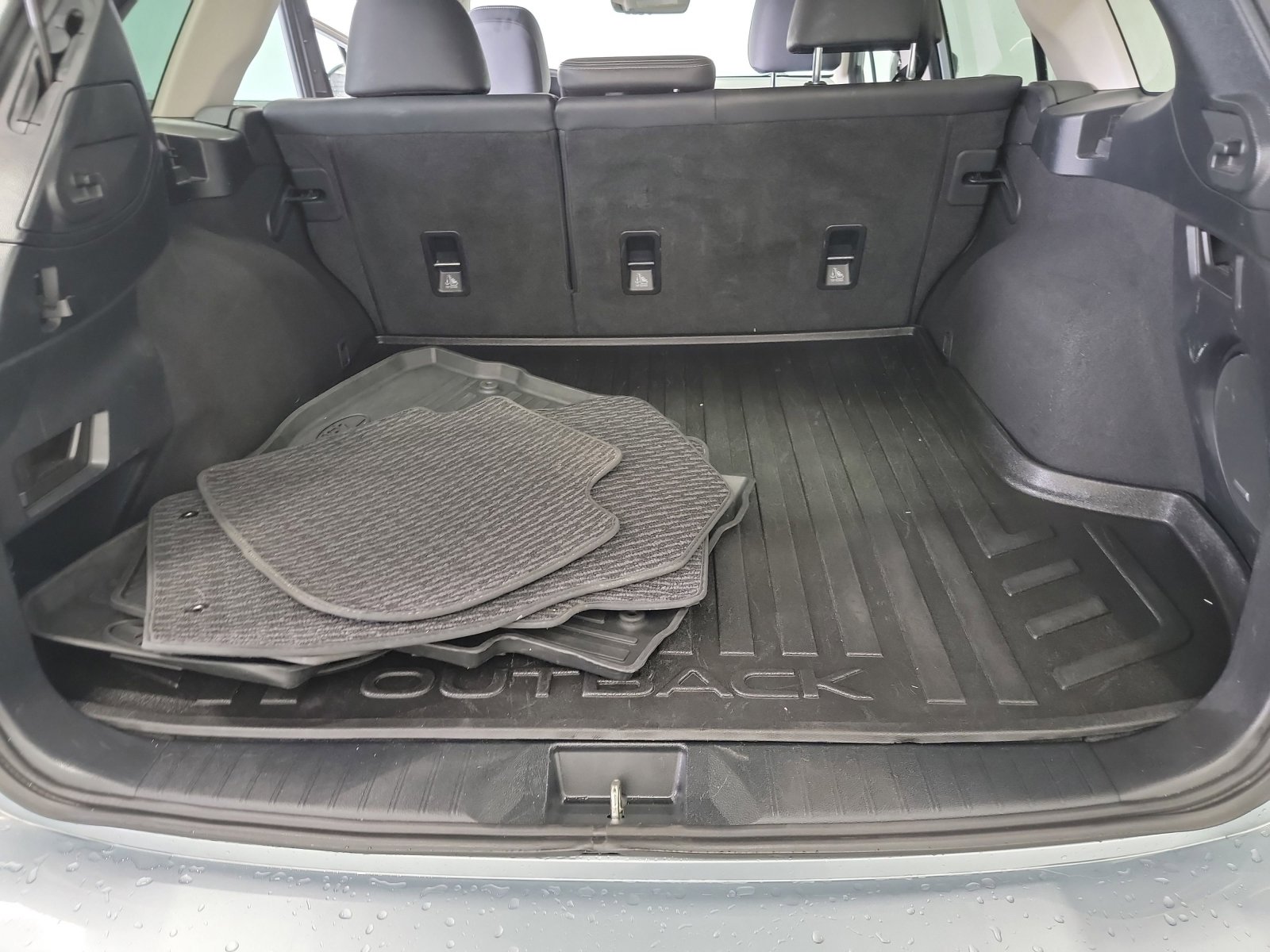 Used 2018 Subaru Outback 2.5i Limited AWD/4WD image 26