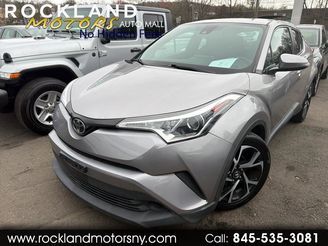 Used 2018 Toyota C-HR XLE image 1