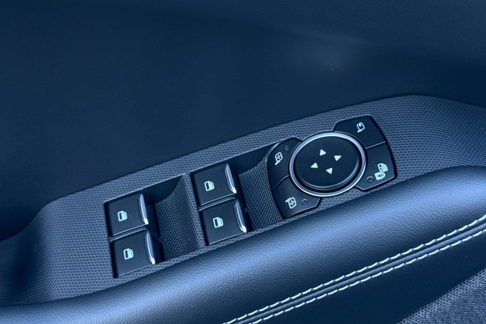 Used 2024 Ford Mustang Mach-E Premium image 13