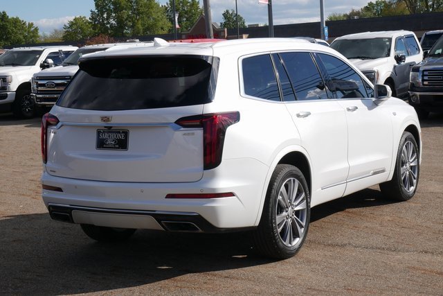 Used 2020 Cadillac XT6 Premium Luxury image 12