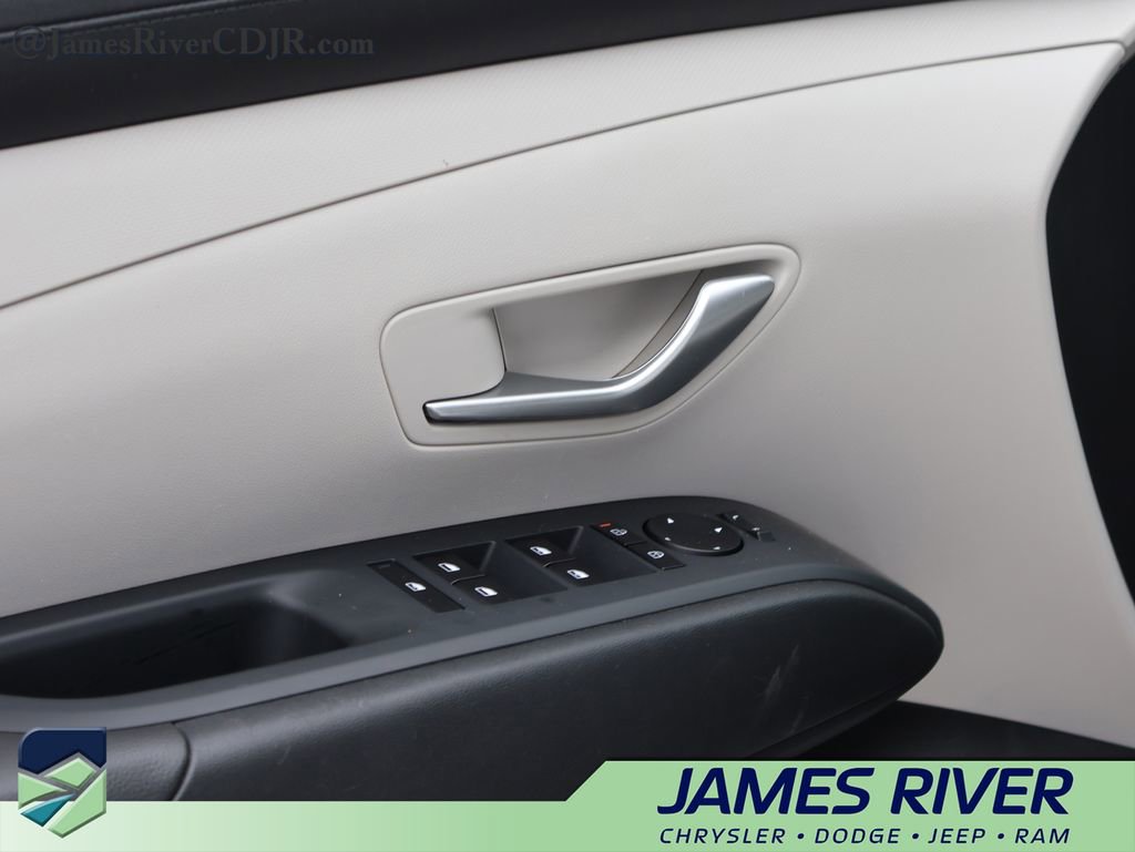 Used 2025 Hyundai Tucson SEL image 22