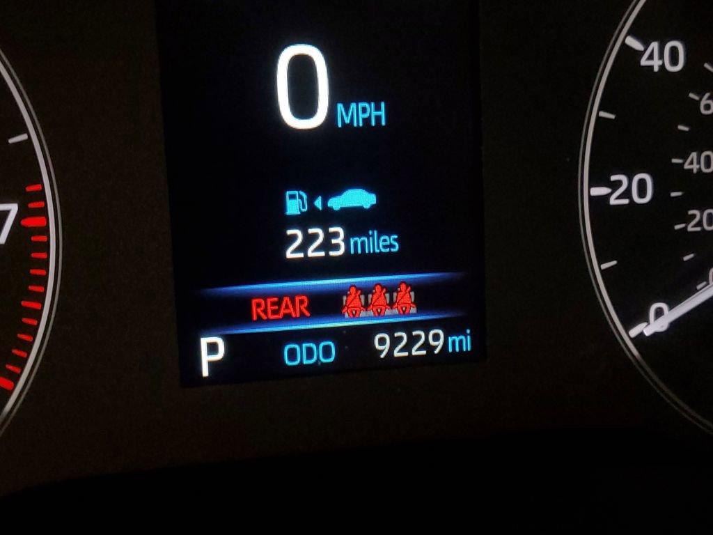 Used 2025 Toyota Corolla LE image 23