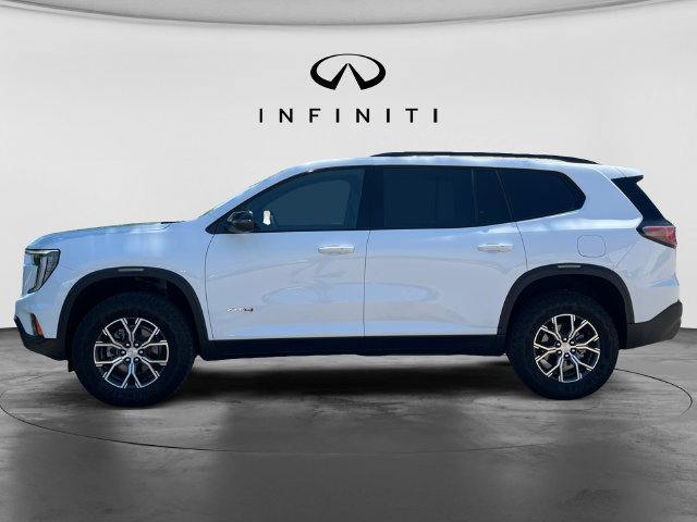 Used 2026 GMC Acadia AT4 w/ Luxury Package AWD/4WD image 3